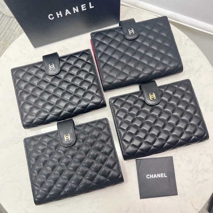 Picture of Chanel Wallets _SKUfw239878690fw